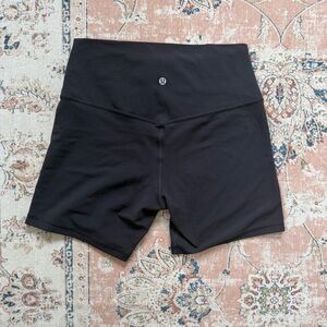 Lululemon Align™ High-Rise Short 6"